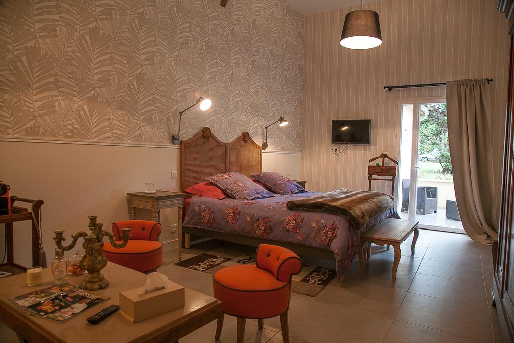 La Petite Girondine, La Suite... Pujols  Buitenkant foto